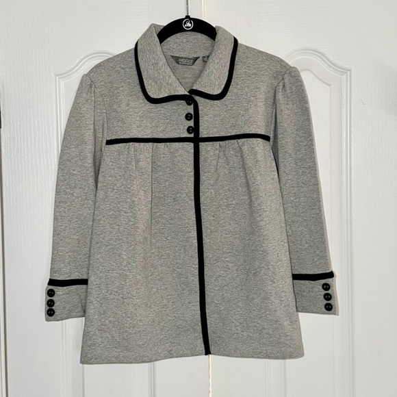 Motto Tops - Motto Gray Jacket with Black Trim